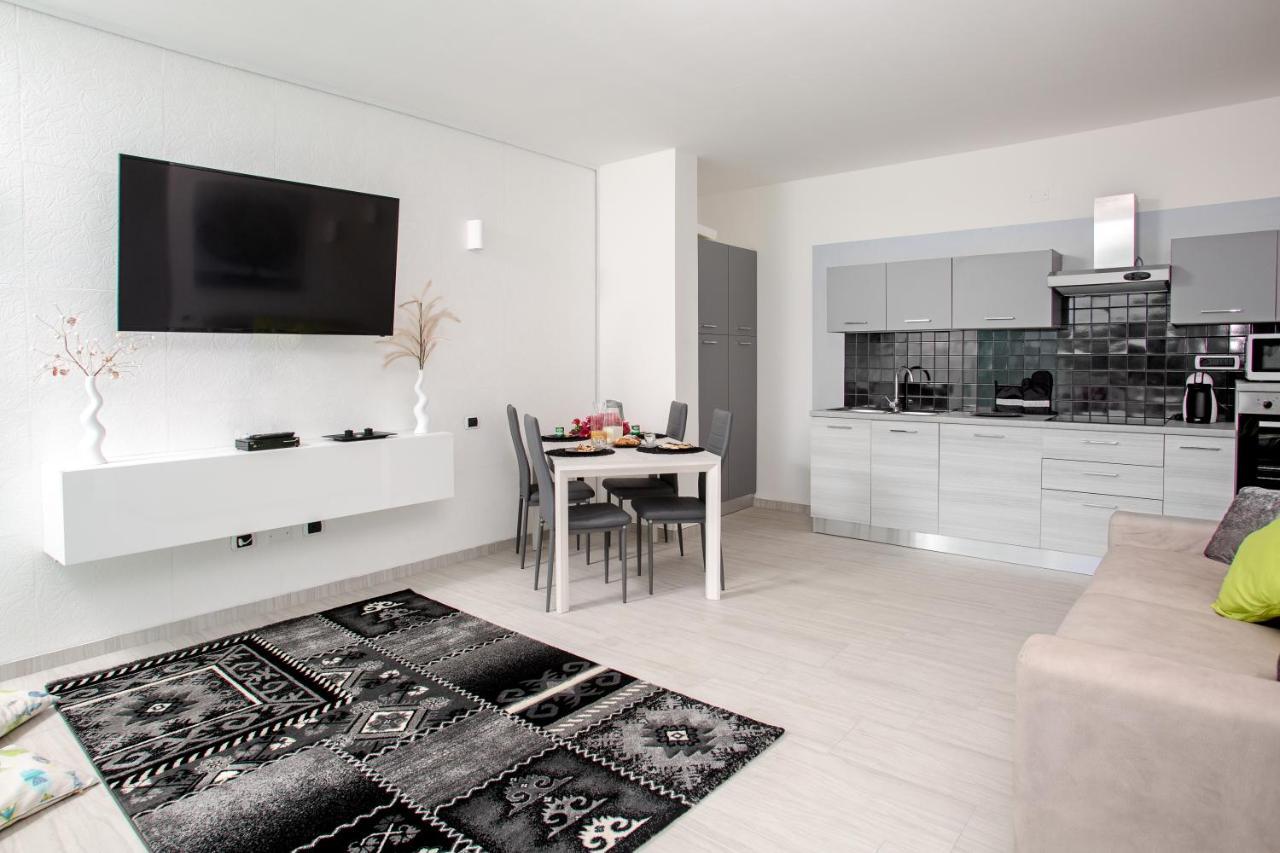 La Torre House Apartment Santa Teresa Gallura Bagian luar foto